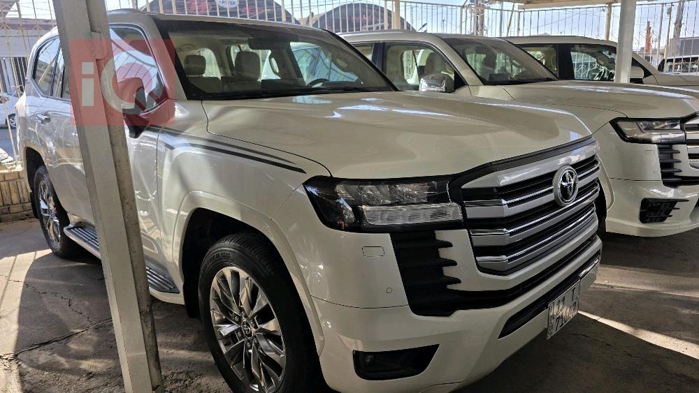 تويوتا لاندكروزر